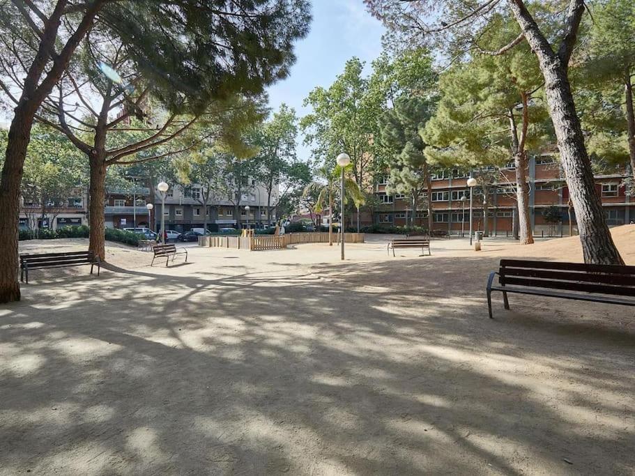 Bed&Bcn Arquimedes Barcelona Apartment Ngoại thất bức ảnh