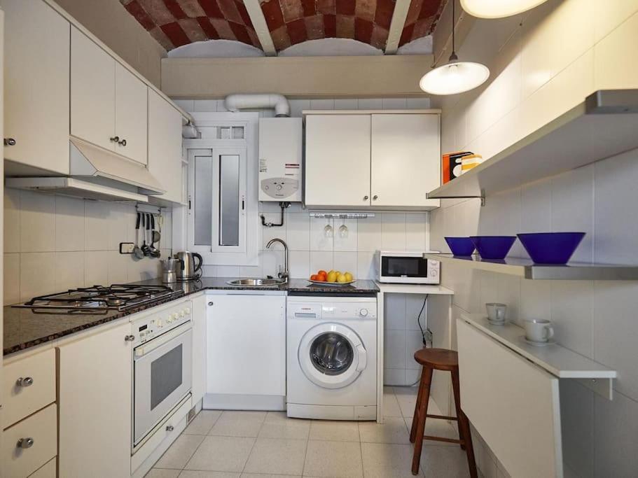 Bed&Bcn Arquimedes Barcelona Apartment Ngoại thất bức ảnh