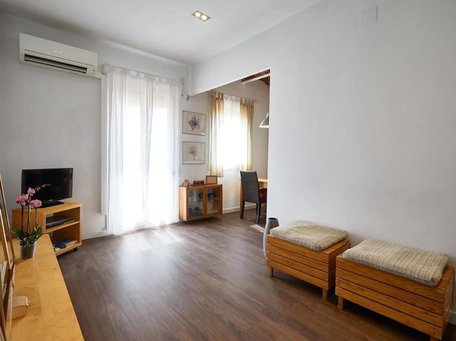 Bed&Bcn Arquimedes Barcelona Apartment Ngoại thất bức ảnh