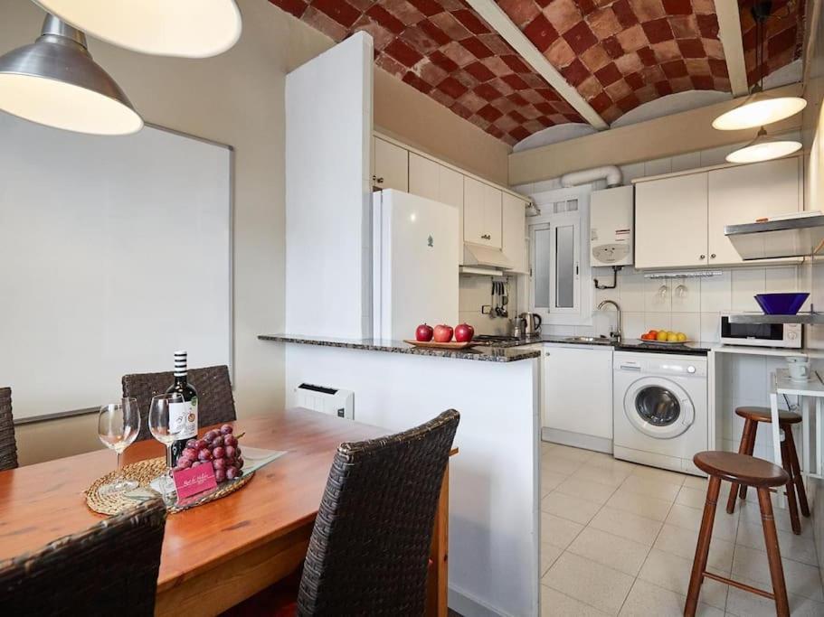 Bed&Bcn Arquimedes Barcelona Apartment Ngoại thất bức ảnh